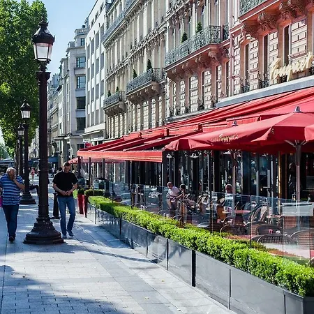 Avenue George V Ii Paris