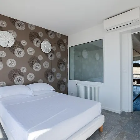 Apartment Avenue George V Ii Paris